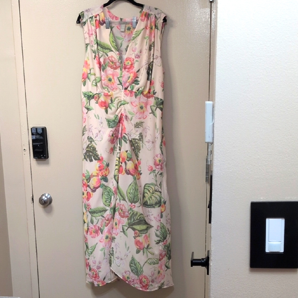 EUC H&M Pink Floral Dress, Size L